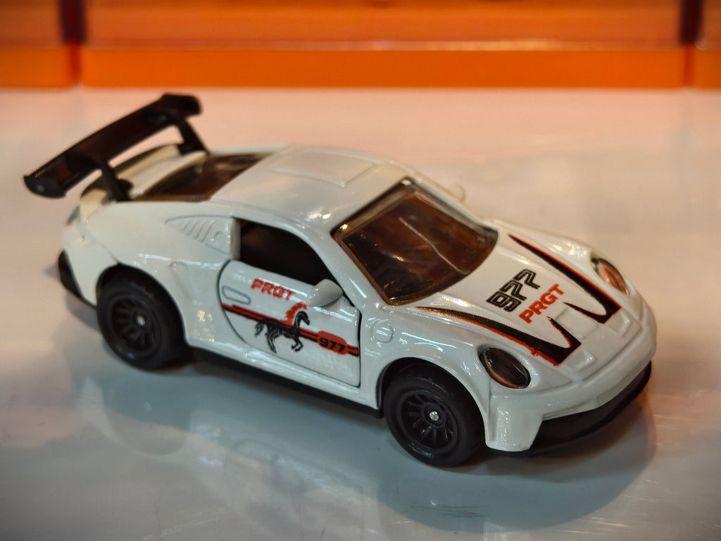 PORSCHE 911 GT3 RS 1:64 Door openable and Suspension working