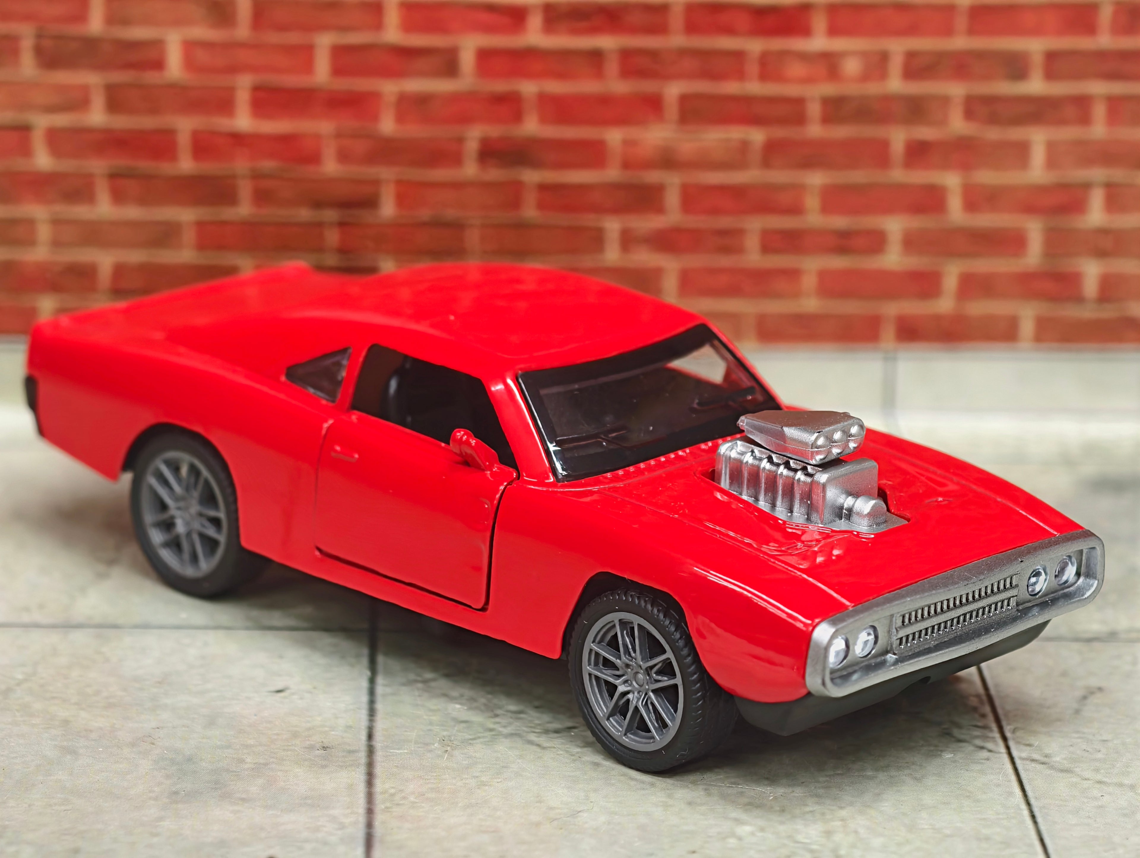 Dodge Charger 1:36 Scale Premium Detailing