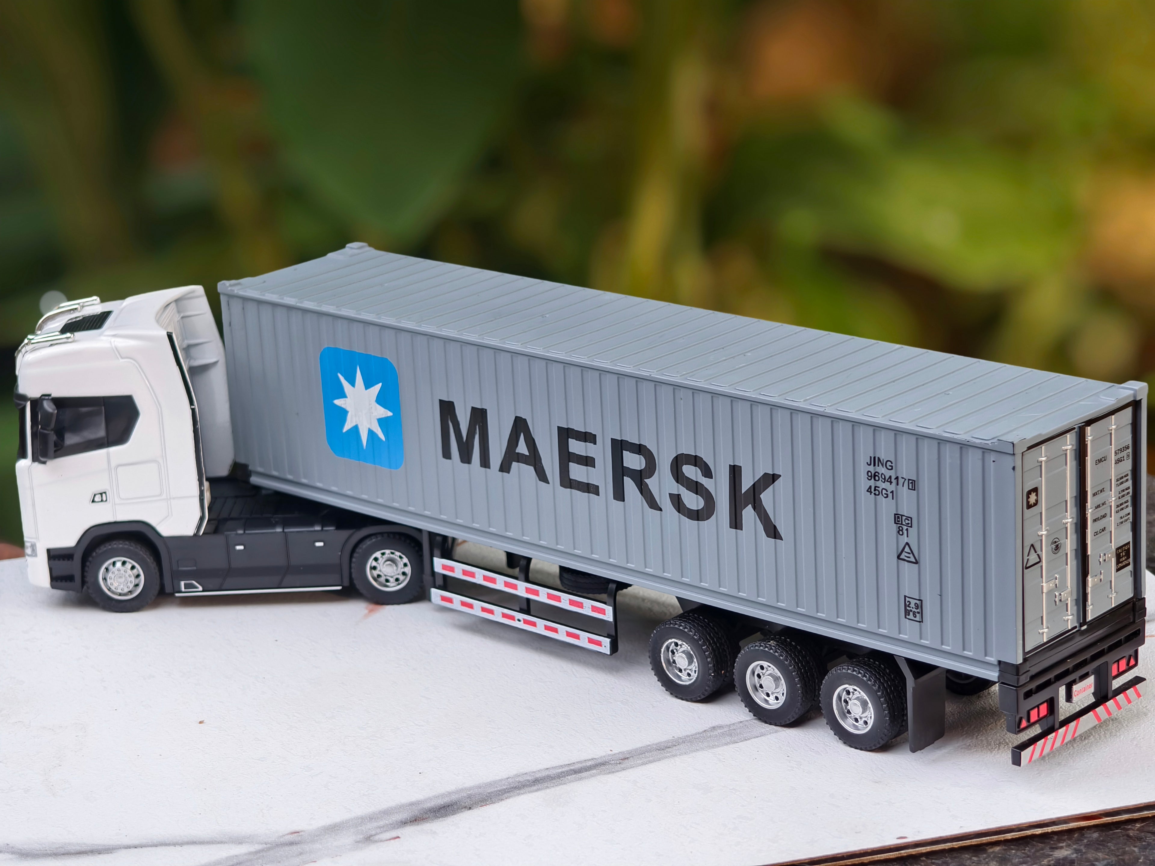 Scania S730 V8 (Tractor-Trailer) 1:50 Scale Big Size Truck