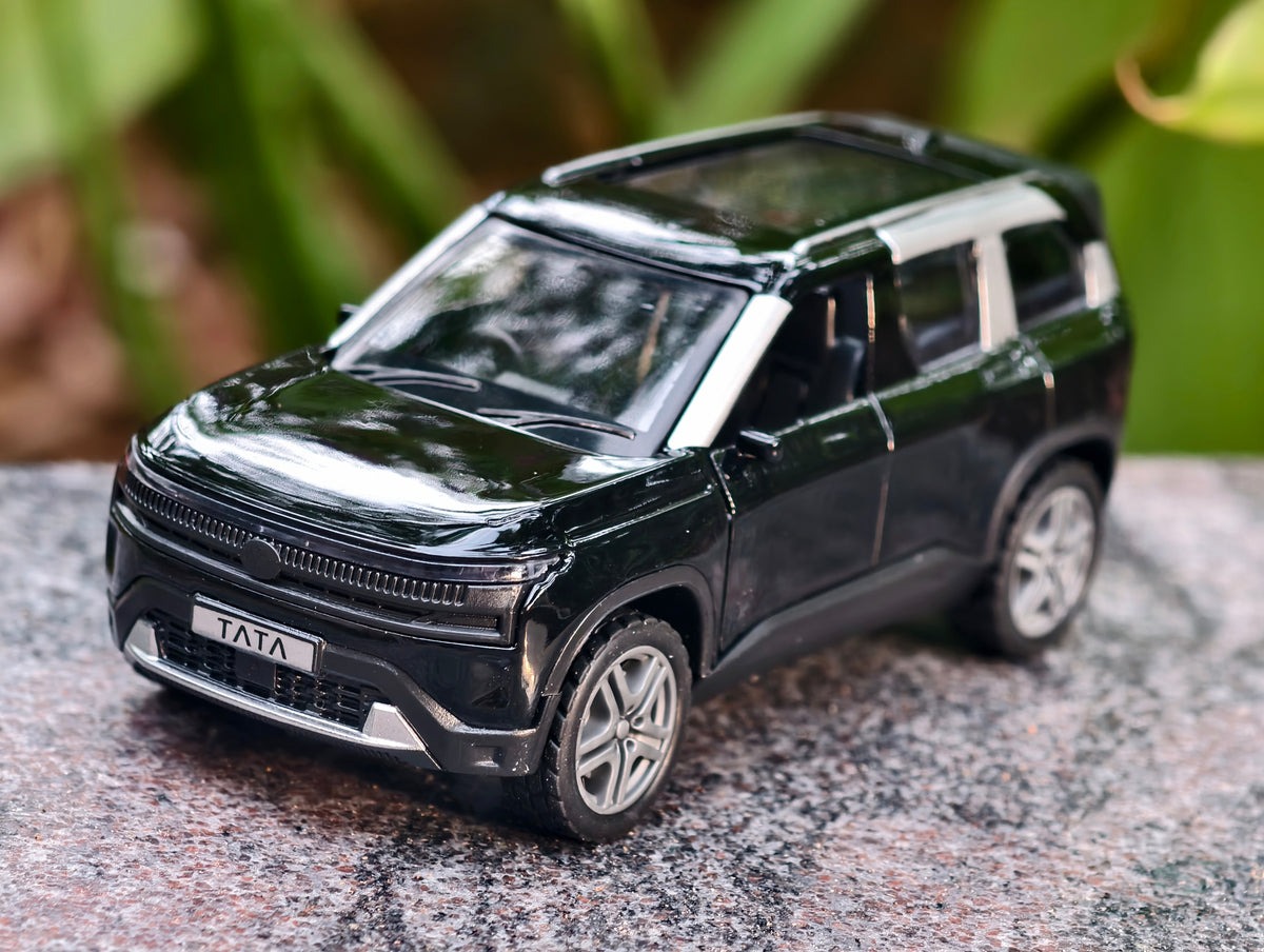 Tata Sierra 1:36 Scale Premium Detailing
