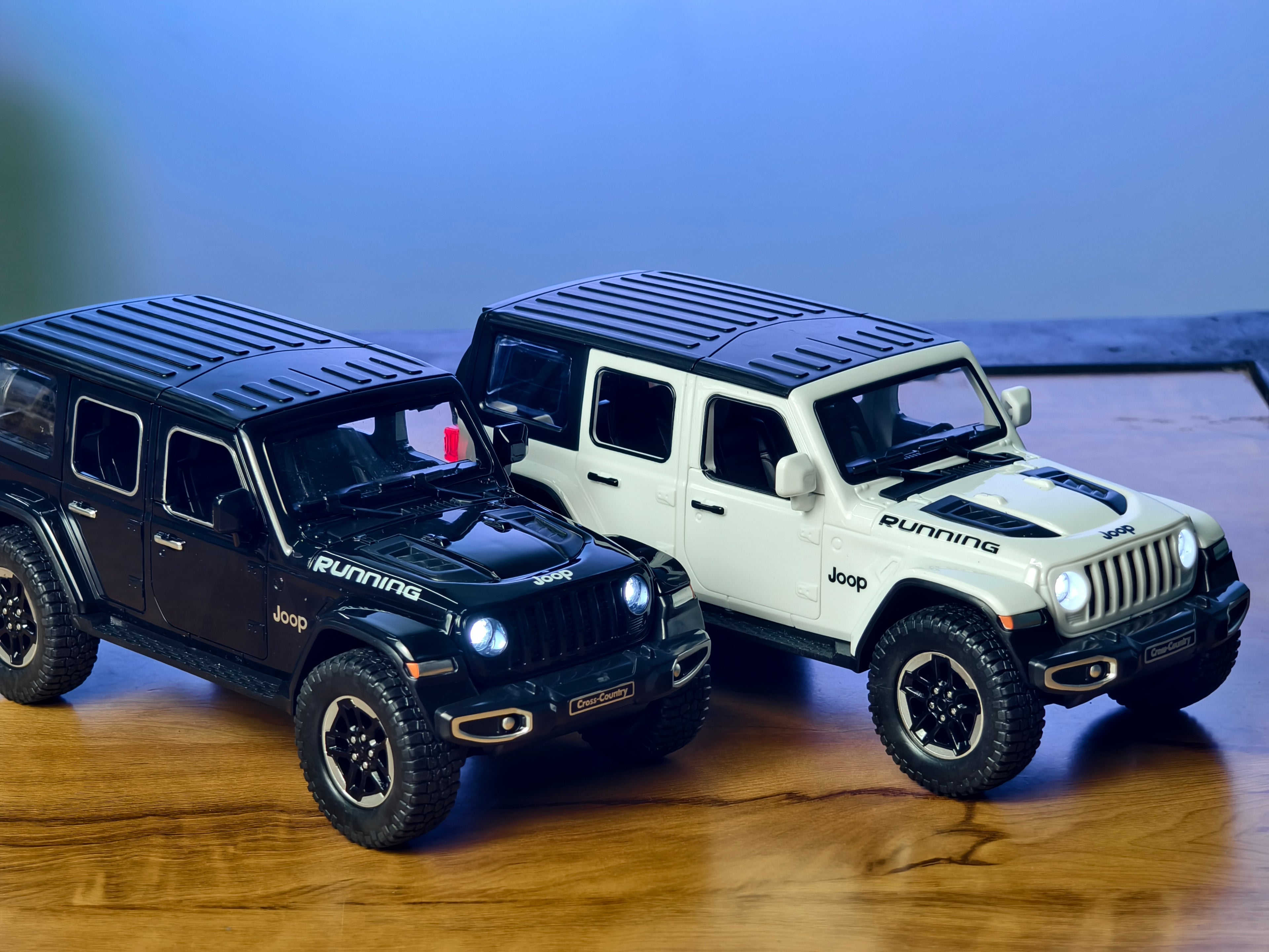 Jeep Wrangler Rubicon 1:24 Scale ABS Material Premium Detailing