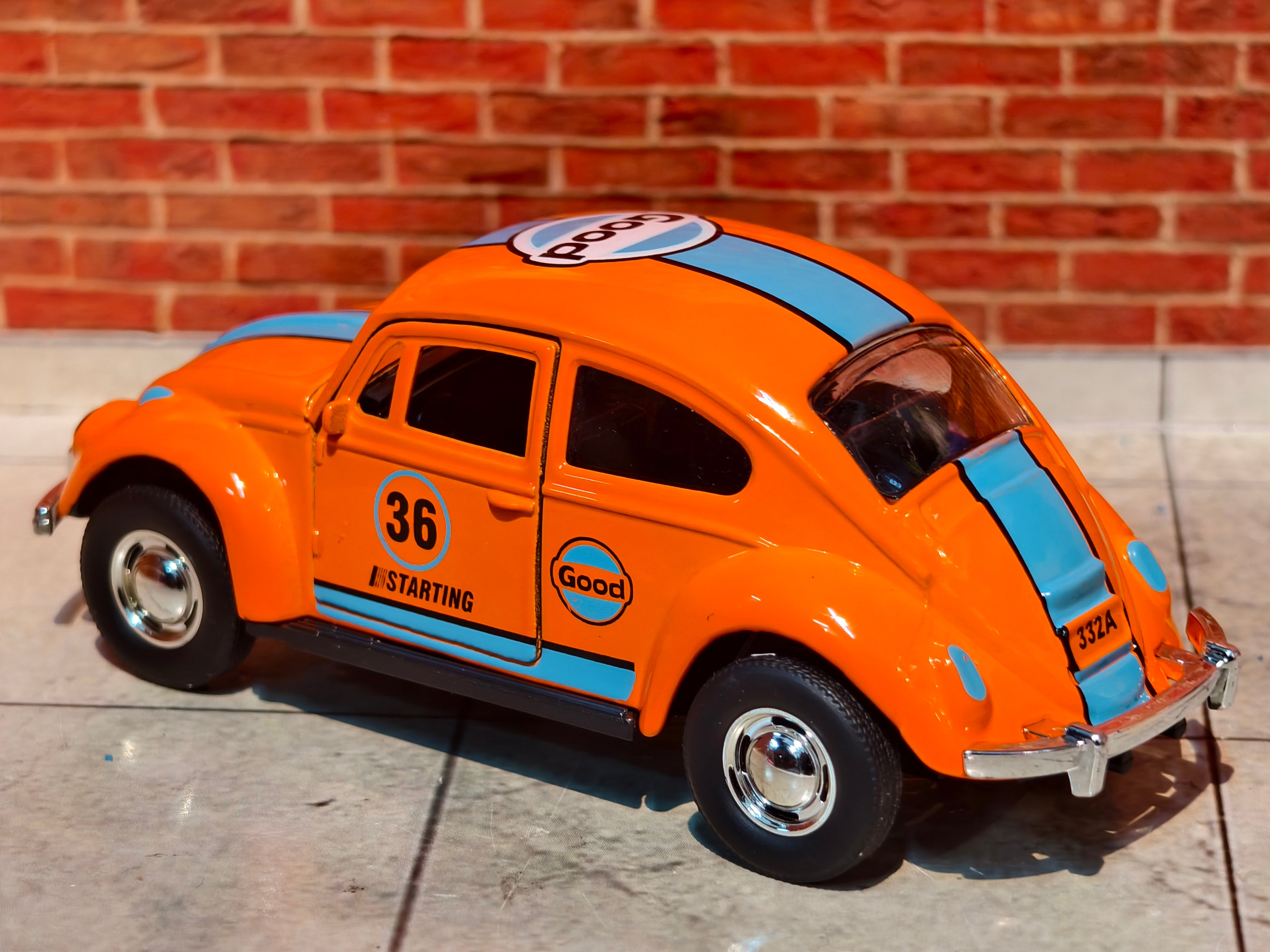 Volkswagen Beetle 1:36 Scale Gulf Edition