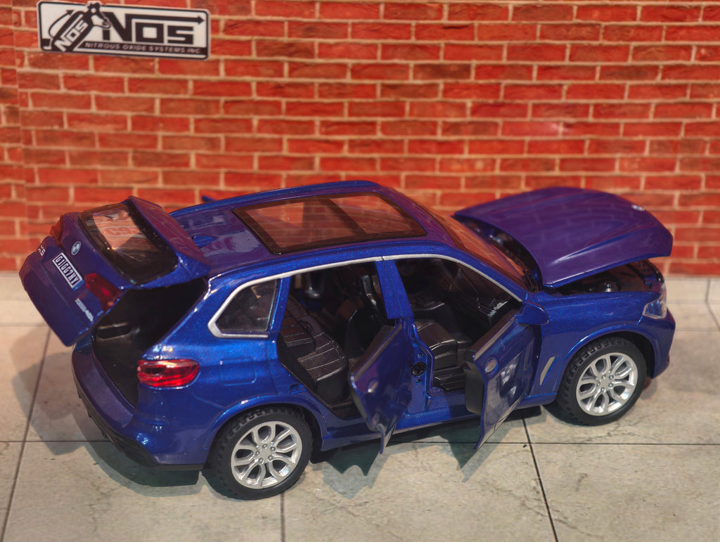BMW X5 1:32 Premium Detailing
