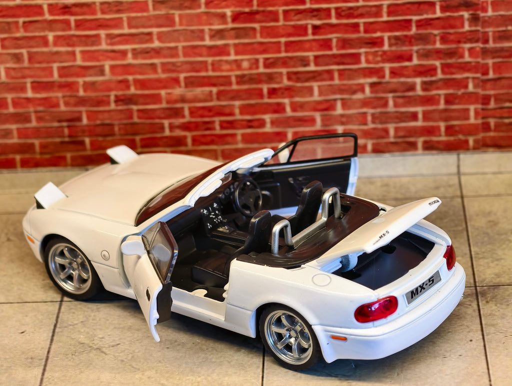 Mazda MX-5 Miata (NA) Roadster