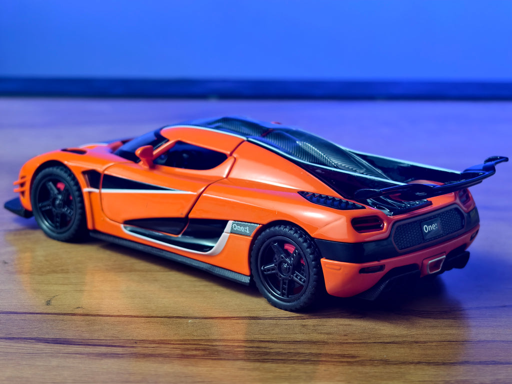 Koenigsegg One:1 1:32 Scale Premium Detailing