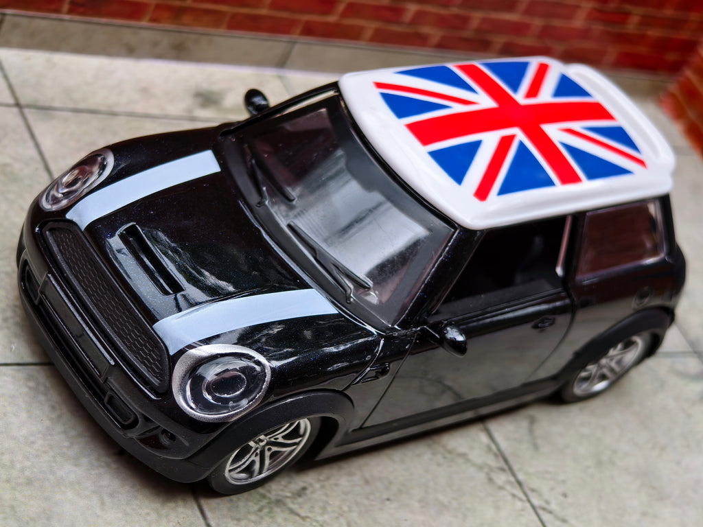 Mini Cooper S 1:32 Scale