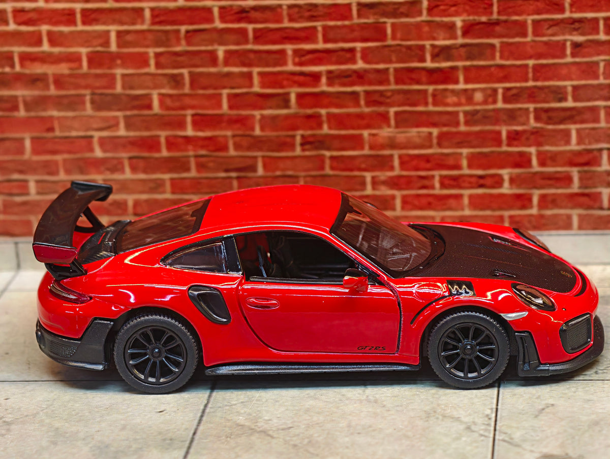 Kinsmart Official Licensed Porsche 911 GT2 RS 1:36 Scale