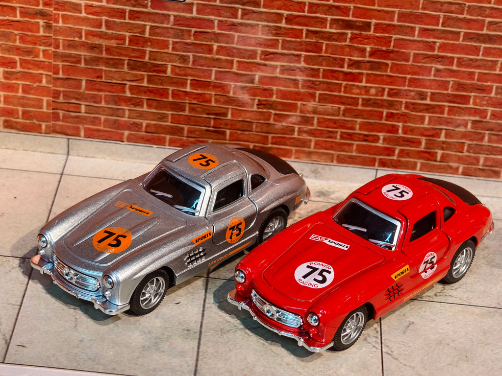 Mercedes Gullwing SL300 1:36 Scale Rally Edition