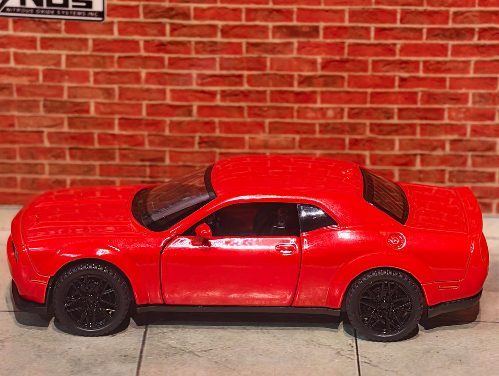 Dodge Challenger 1:32 Box Piece