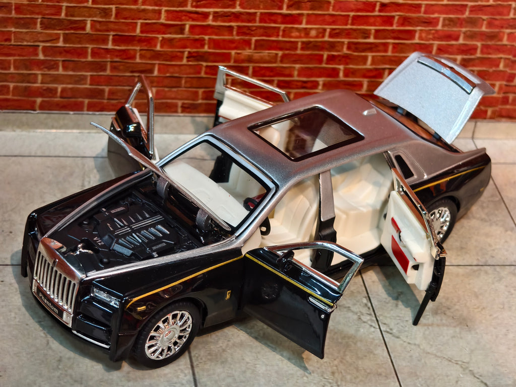 Rolls Royce Phantom VIII 1:32 Scale Premium Detailing