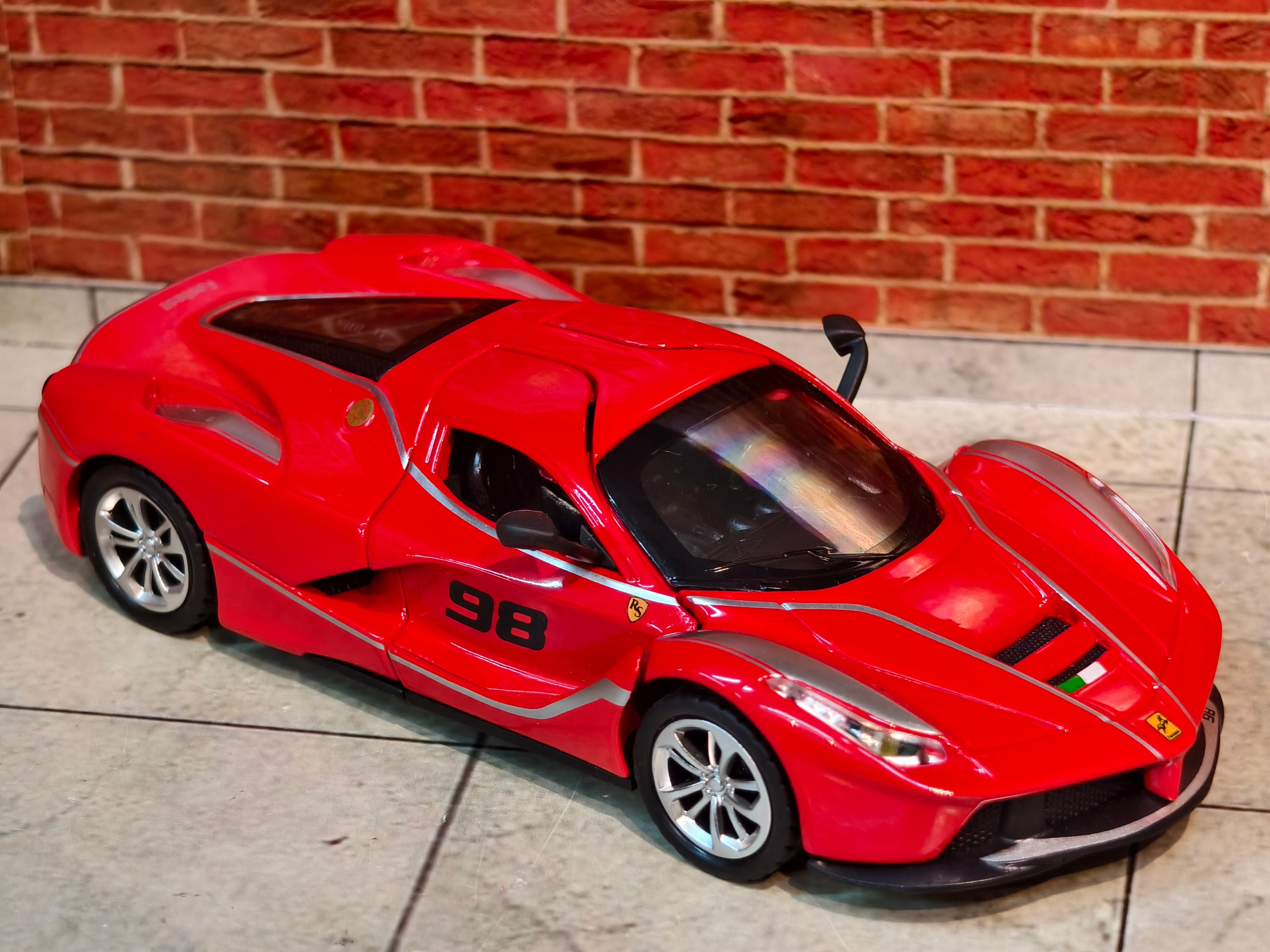 Ferrari FXX K 1:35 Scale Premium Detailed Car by Double Horse