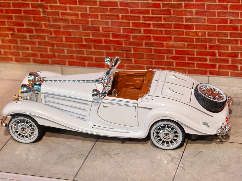 Mercedes-Benz 500K Special Roadster from the 1930s 1:32 Scale