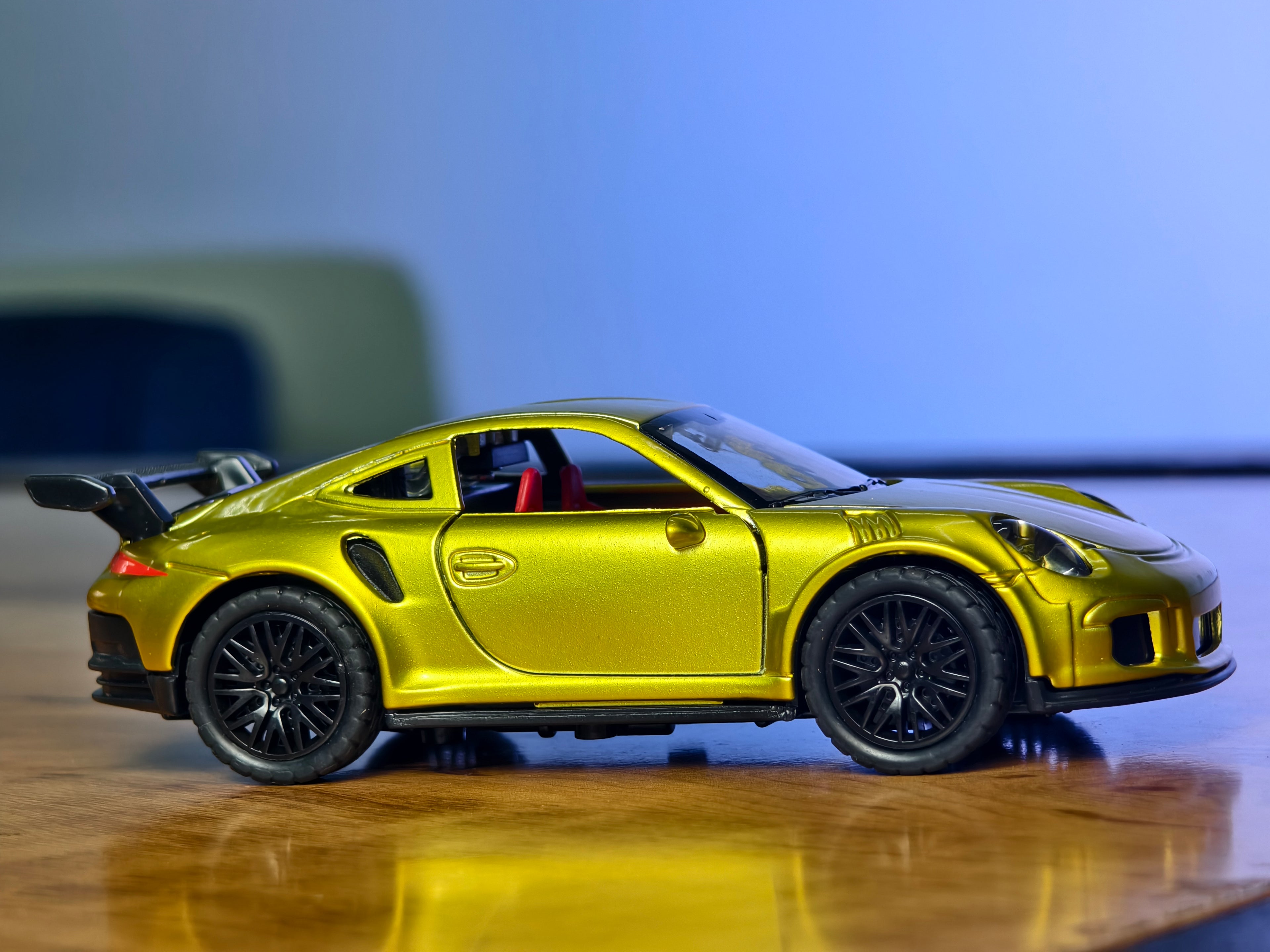 Porsche 911 GT3 1:36 Scale Premium Detailing