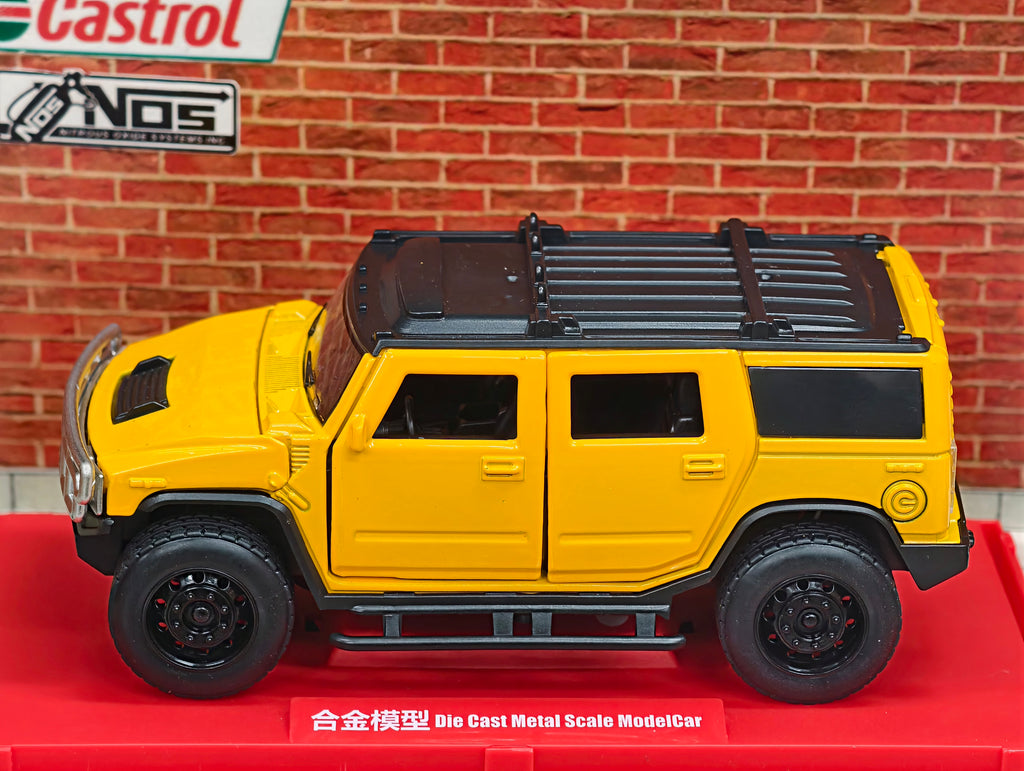 Hummer H2 1:32 Scale in Acrylic Box