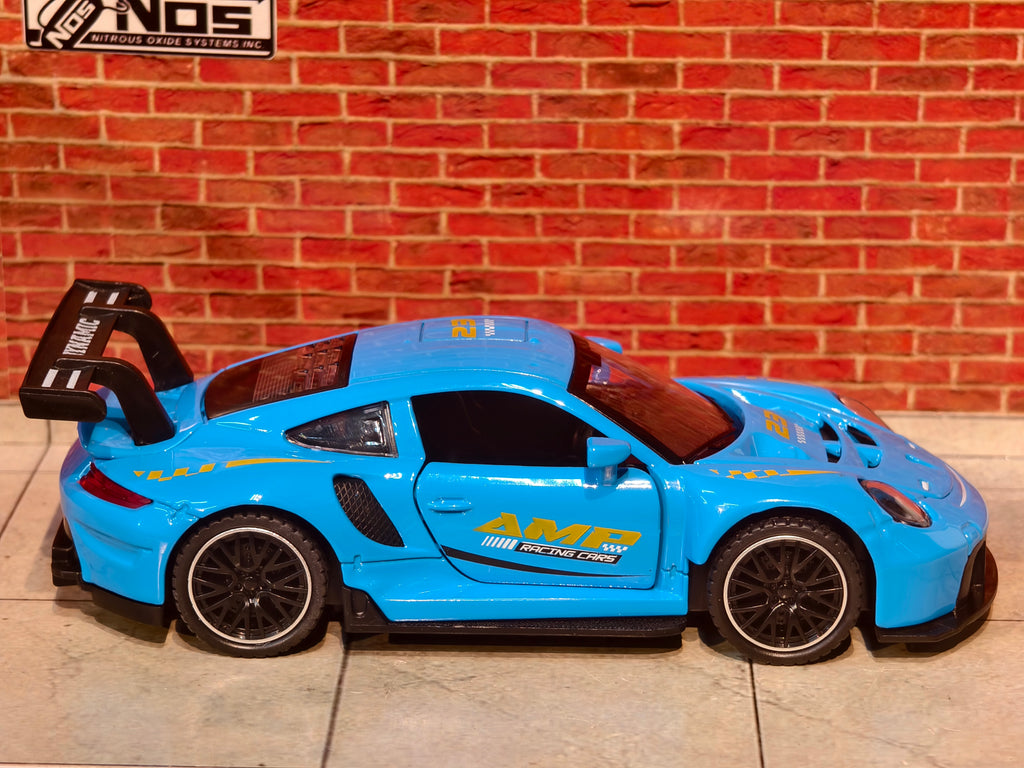 Porsche 911 GT3 RS 1:32 Scale Premium Detailing