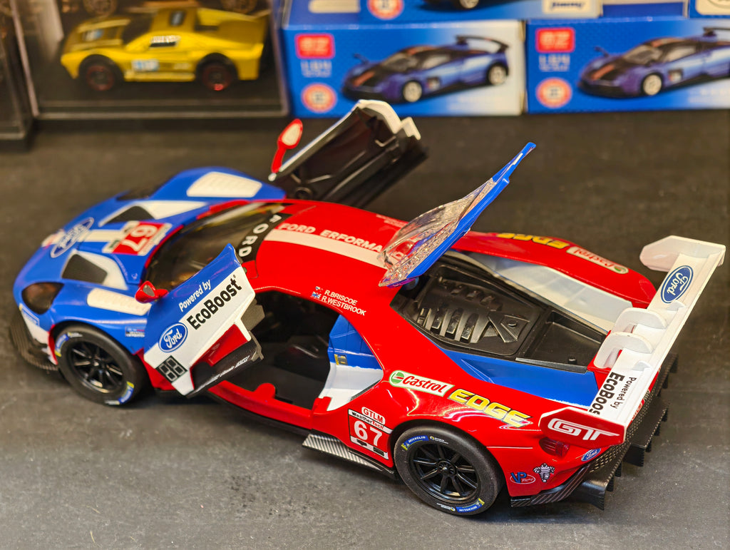 Ford GT MK II 1:24 Scale Premium Licensed Scale model
