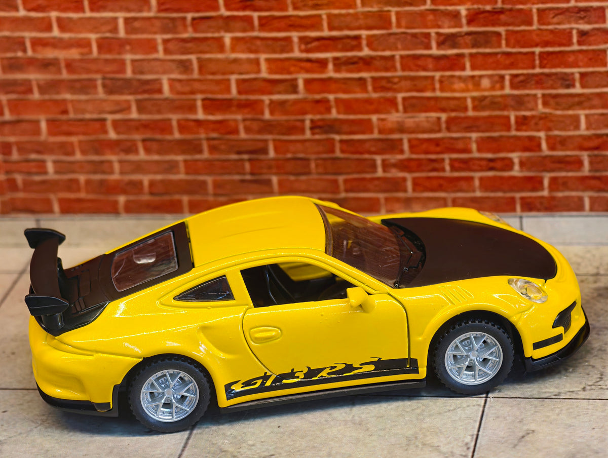 Porsche 911 GT3 RS 1:36 Premium Detailing