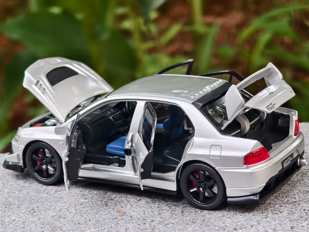 Lancer Evolution 1:32 Scale Premium Detailing