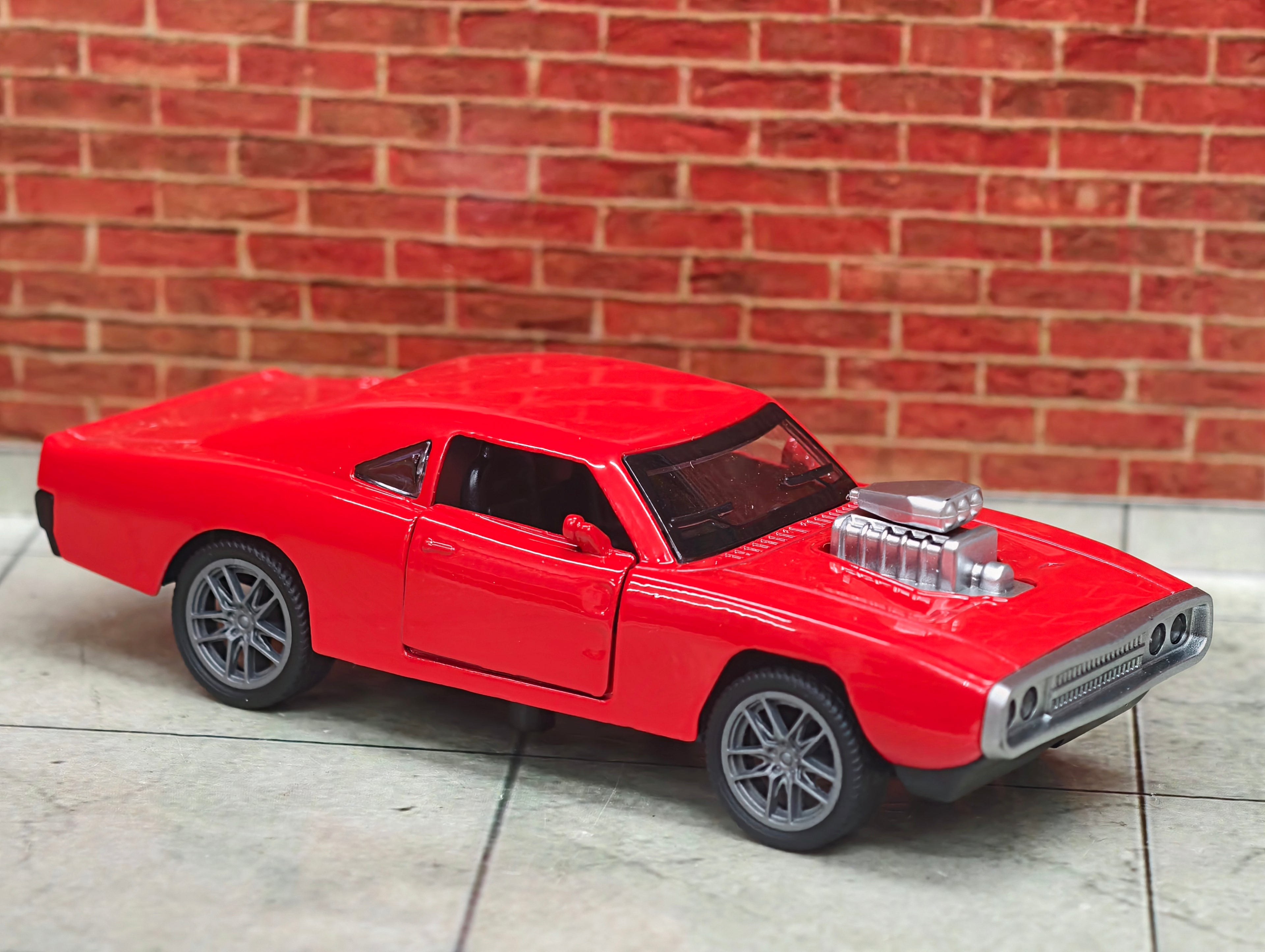 Dodge Charger 1:36 Scale Premium Detailing
