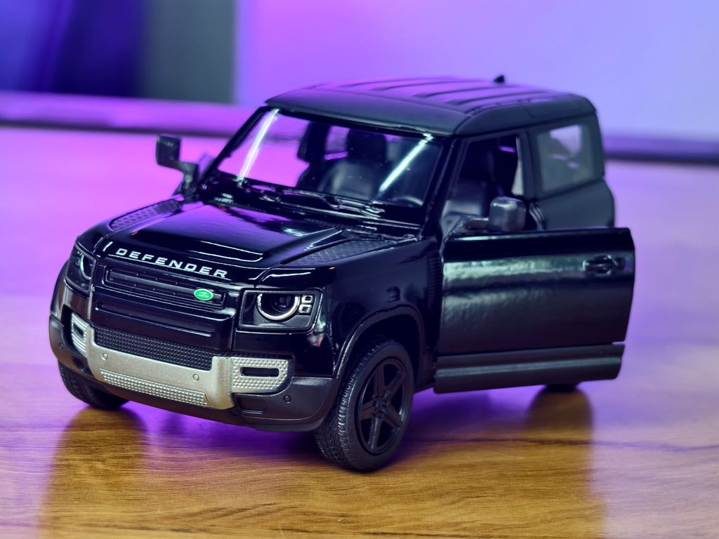 Kinsmart Official Licensed Land Rover Defender 90 – 1:36 Scale Off-Road Diecast