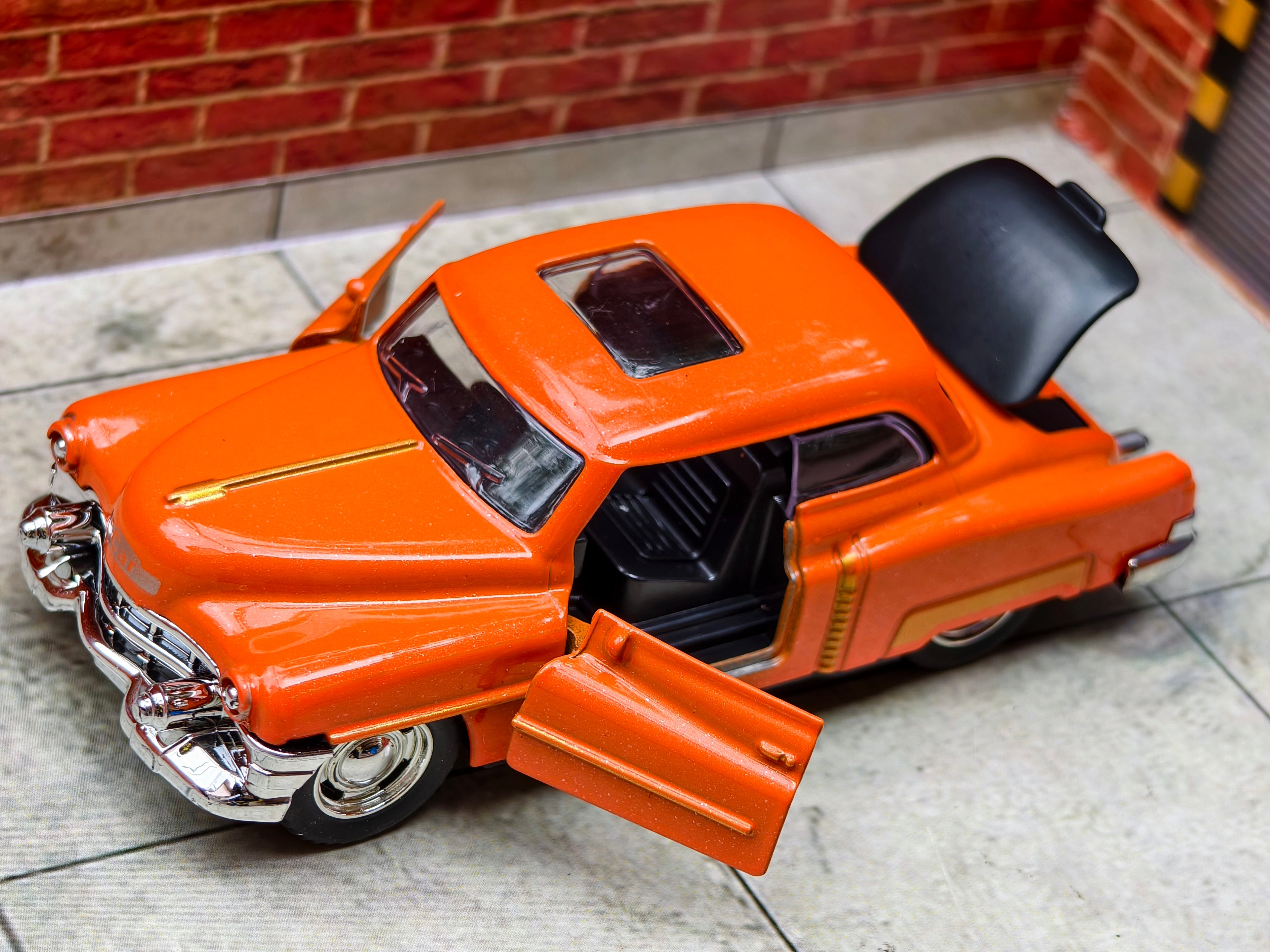 Vintage 1949 Cadillac Series 62 Sedanette 1:36 Scale 3 Door Openable