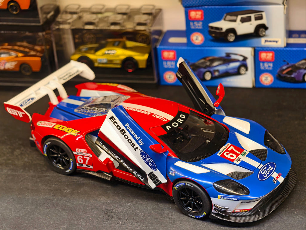 Ford GT MK II 1:24 Scale Premium Licensed Scale model