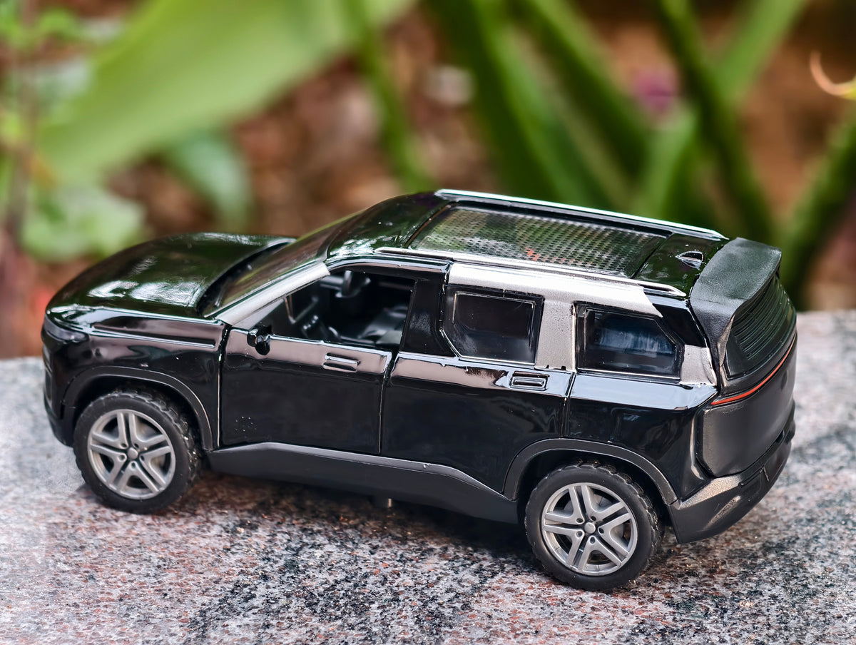Tata Sierra 1:36 Scale Premium Detailing