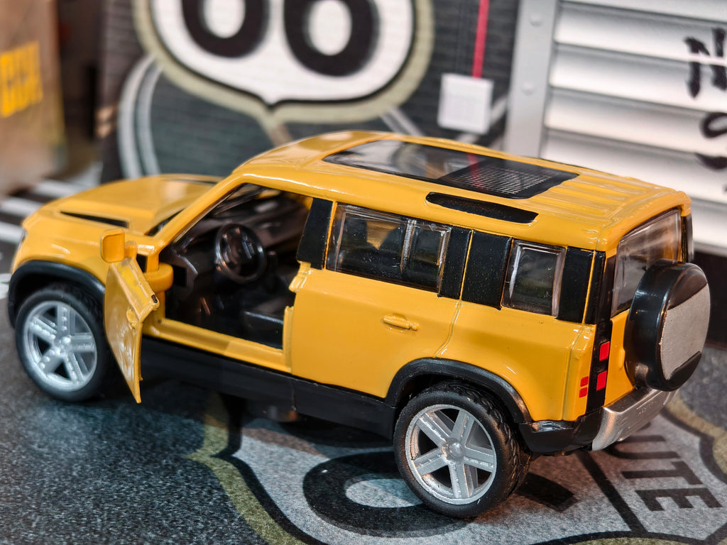 Land Rover Defender 110 1:43 Scale