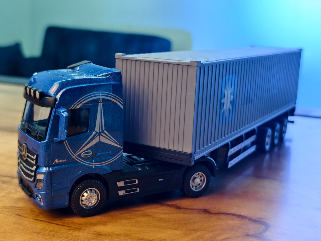 Mercedes-Benz Actros container truck (tractor-trailer) 1:50 Scale Big Size