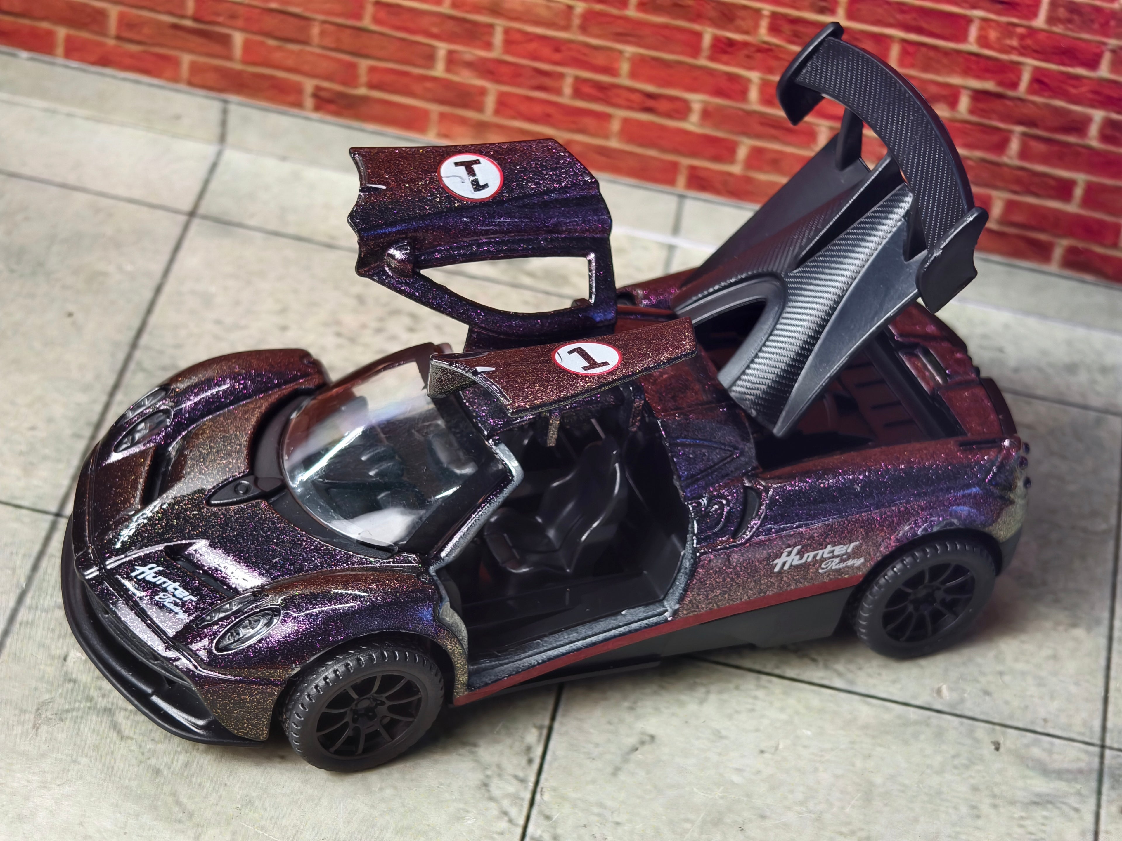 Pagani Huayra 1:36 Scale 3 Doors Openable