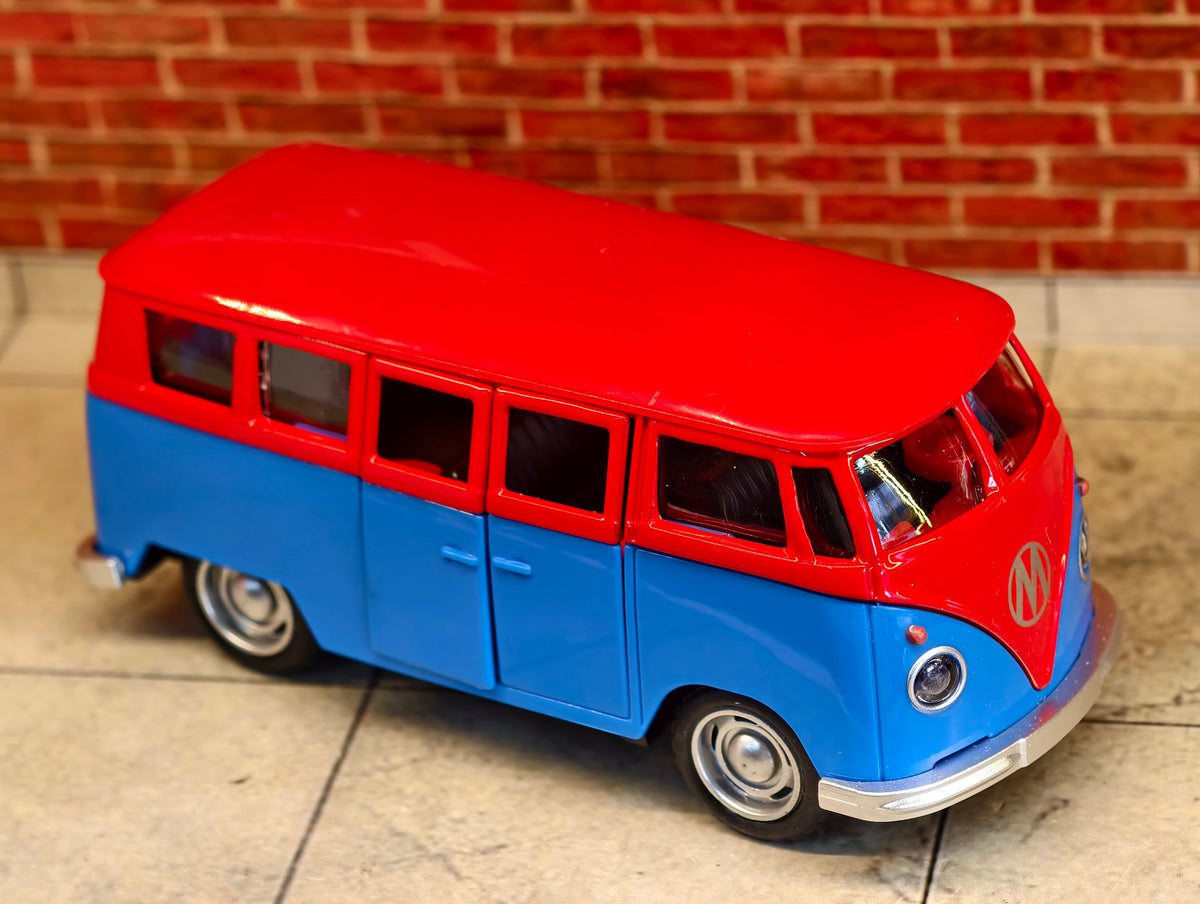 Volkswagen Type 2 (T1) Microbus 1:43 Scale