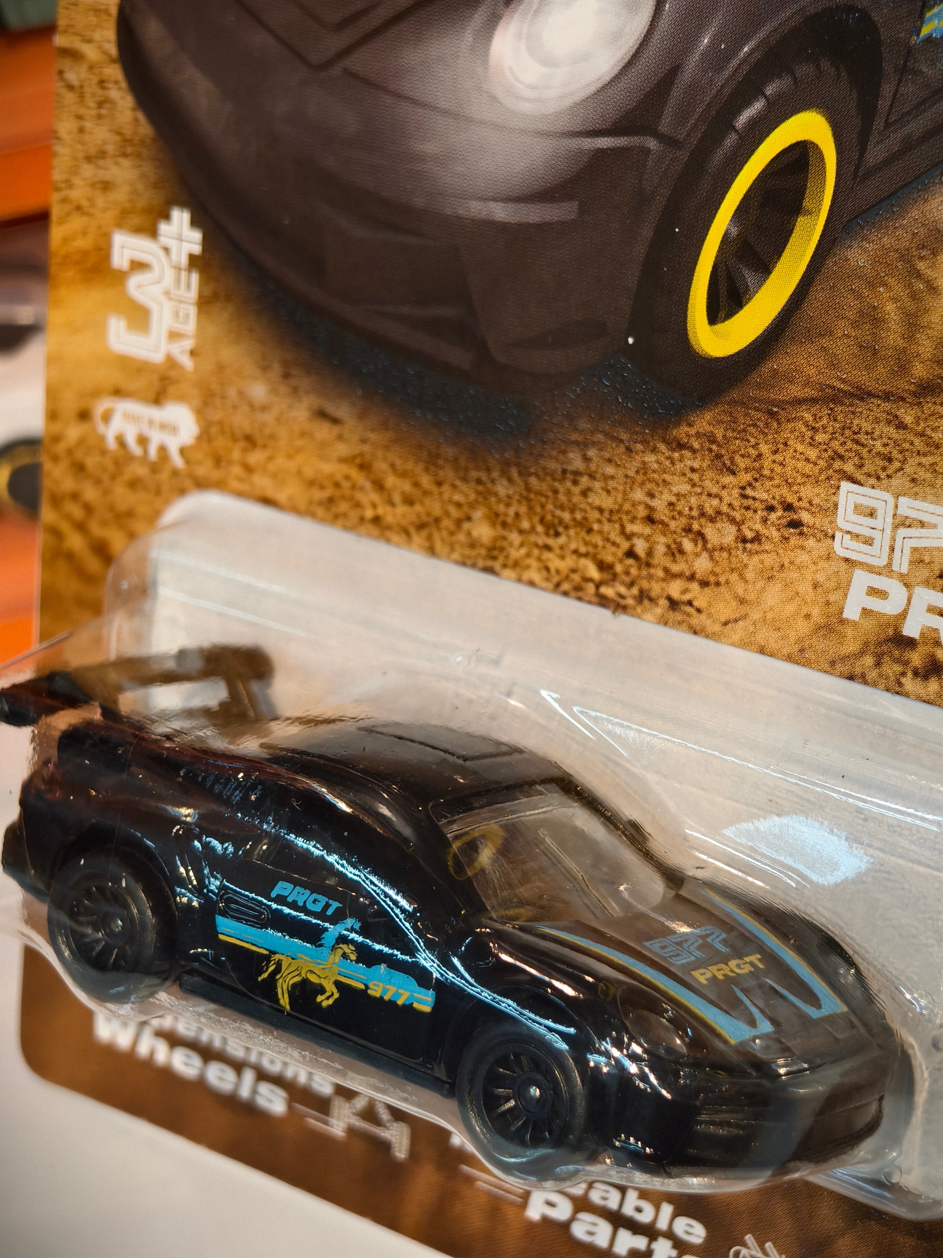 PORSCHE 911 GT3 RS 1:64 Door openable and Suspension working