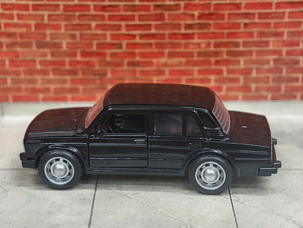 Fiat 1100-D 1:36 Scale Premium Detailing