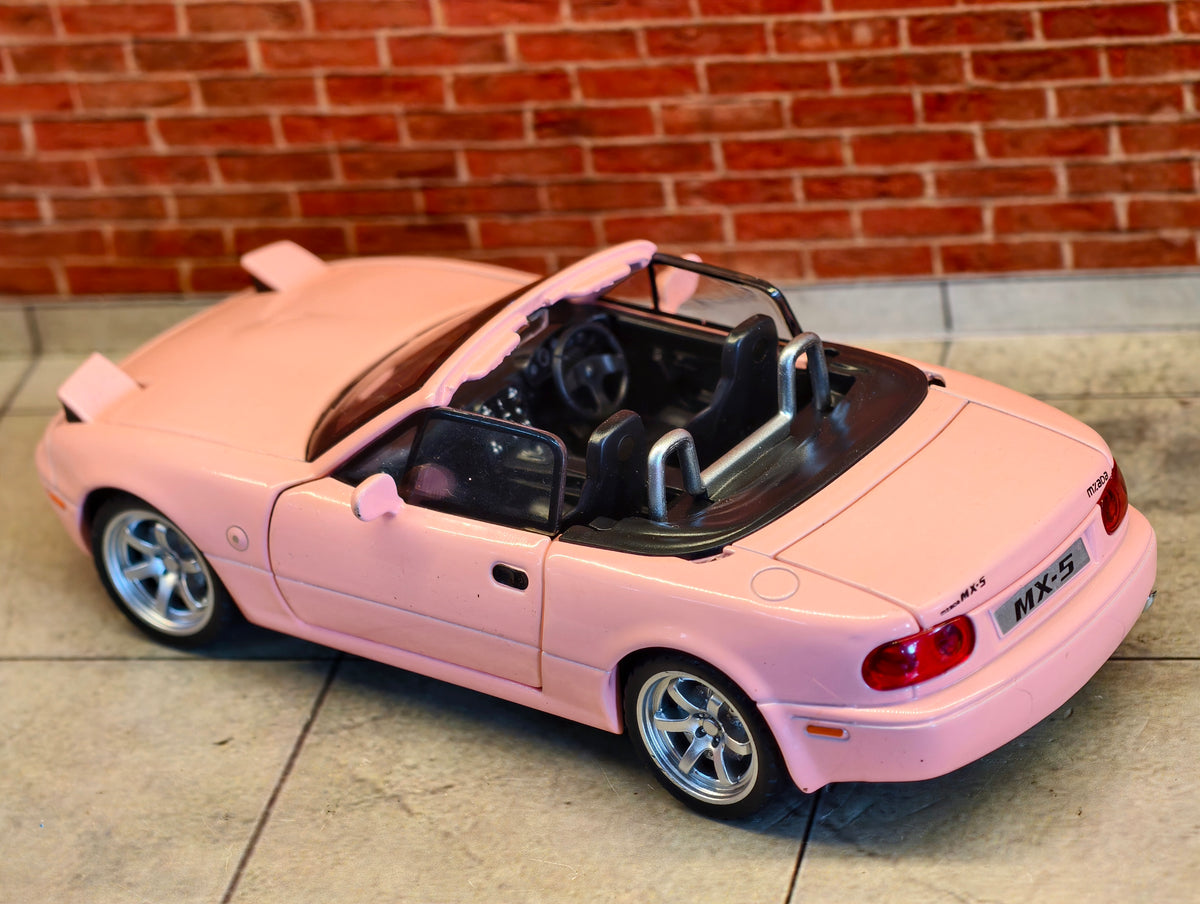 Mazda MX-5 Miata (NA) Roadster