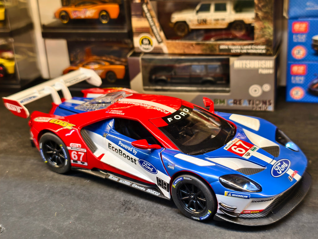 Ford GT MK II 1:24 Scale Premium Licensed Scale model