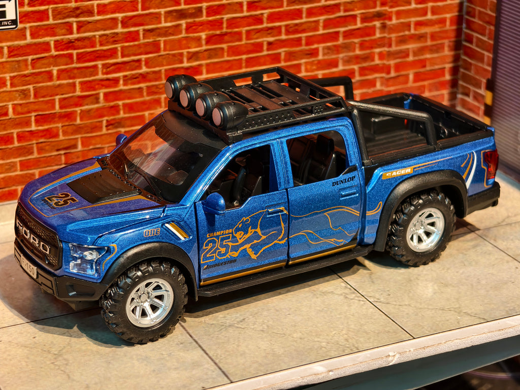 Ford Raptor 1:32 Scale Premium detailing