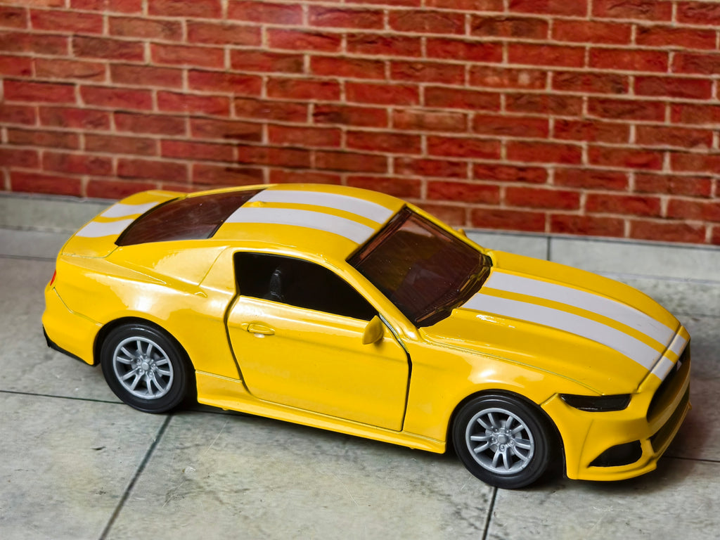 Ford Mustang S550 1:36 Scale