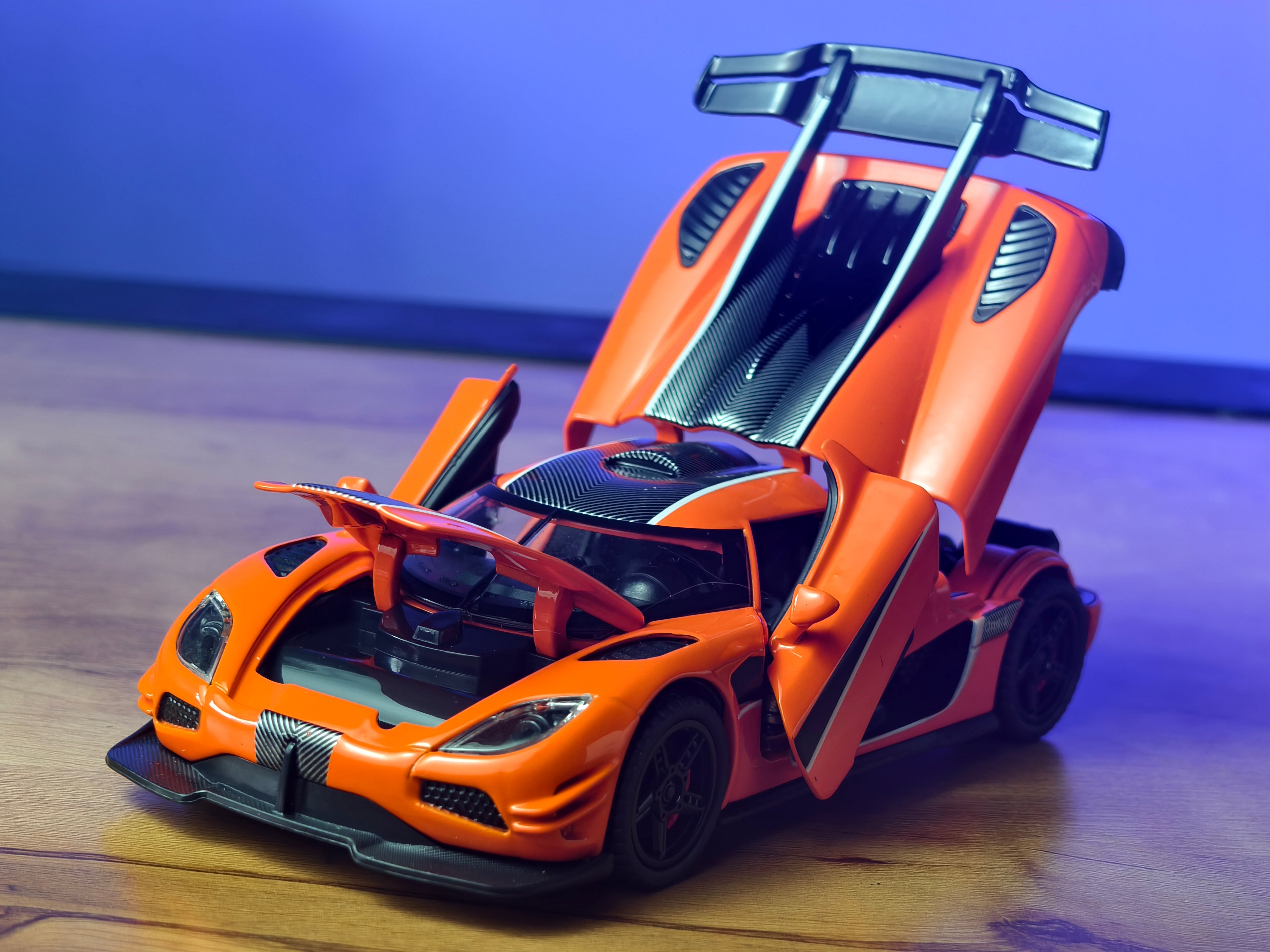 Koenigsegg One:1 1:32 Scale Premium Detailing