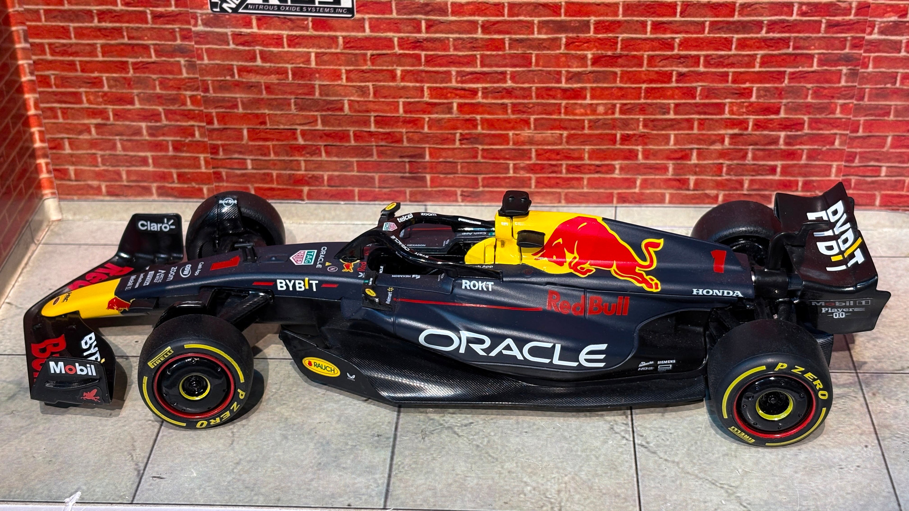 Rastar Official Licensed Formula 1 RB19 Oracle Redbull Racing 1:24 Scale Diecast