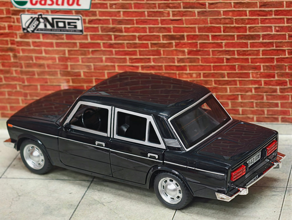 Lada 2106 (VAZ-2106 Zhiguli)1:24 Scale Premium Detailing ABS Material