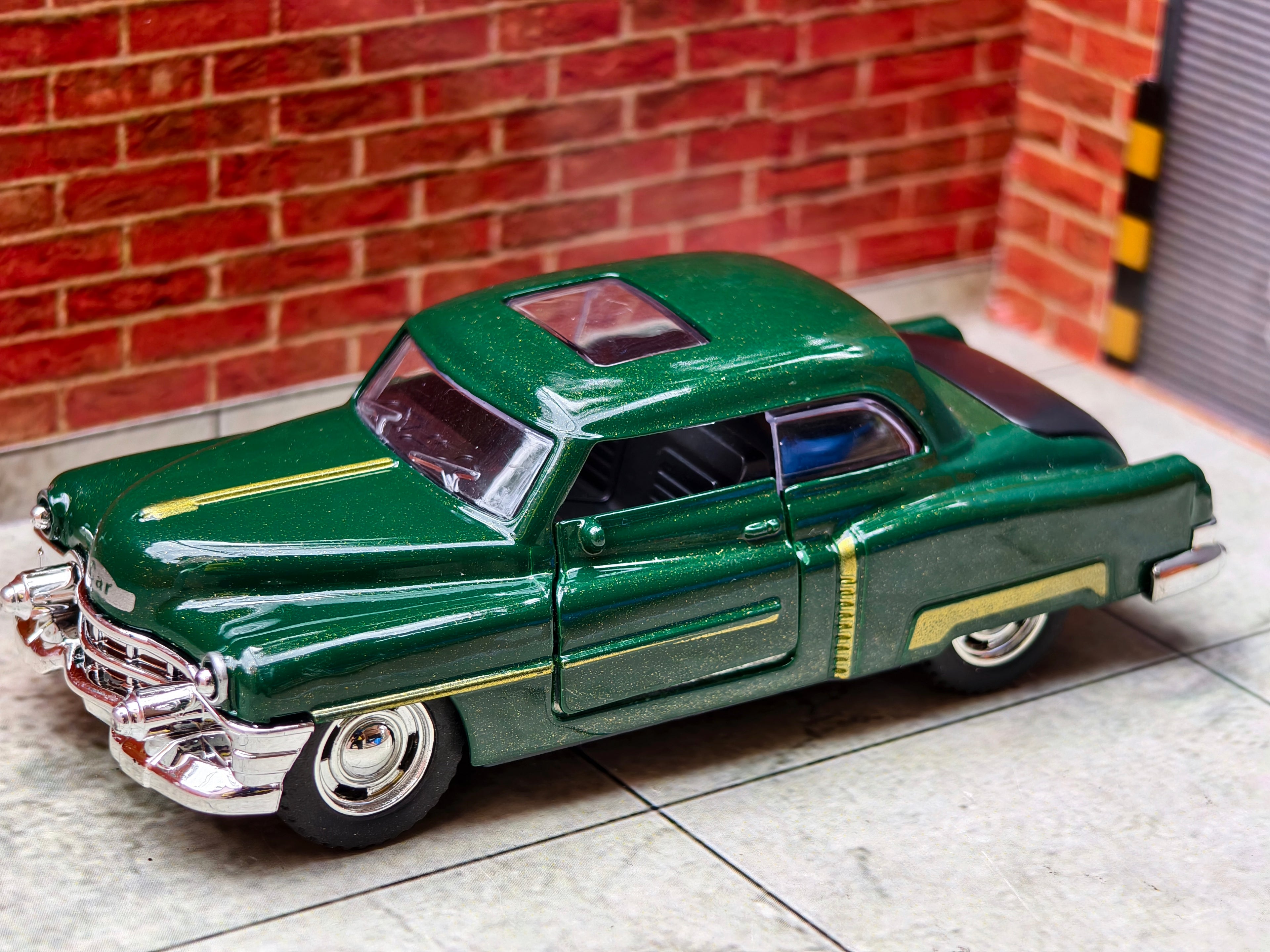 Vintage 1949 Cadillac Series 62 Sedanette 1:36 Scale 3 Door Openable