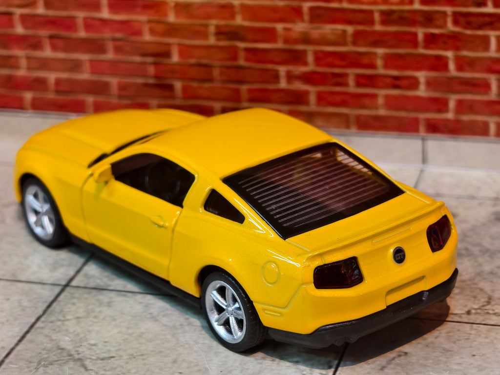 MSZ Official Licensed Ford Mustang GT 1:43 Scale