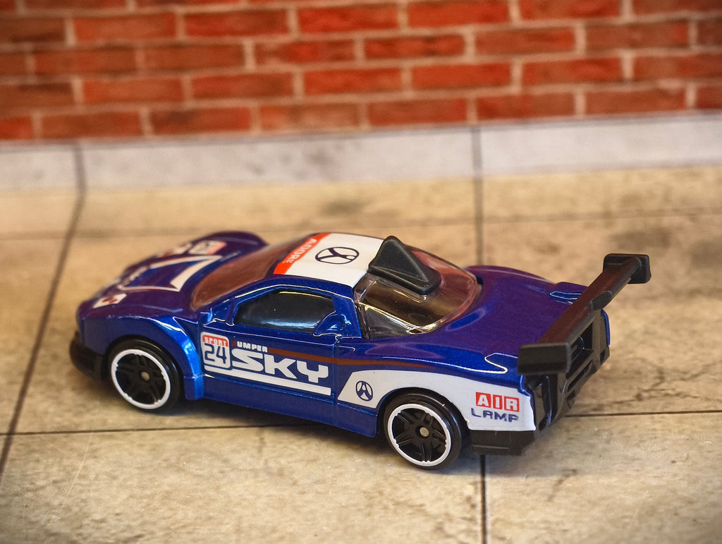 McLaren Senna 1:64 Scale