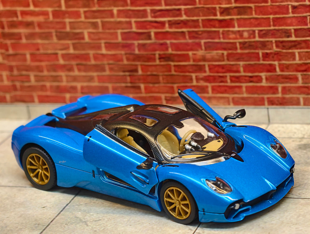 Kinsmart Official Licensed Pagani Utopia 1:36 Scale