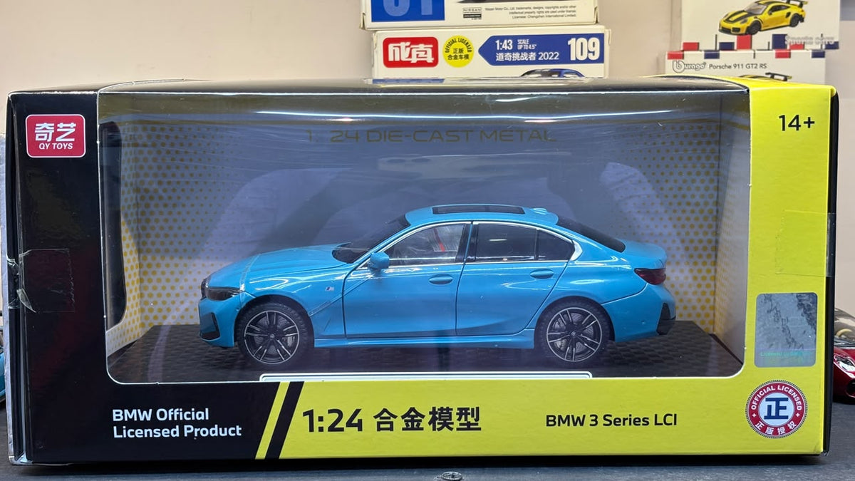 QY Official Licensed BMW 3 Series  LCI 1:24 Scale Premium Detailing