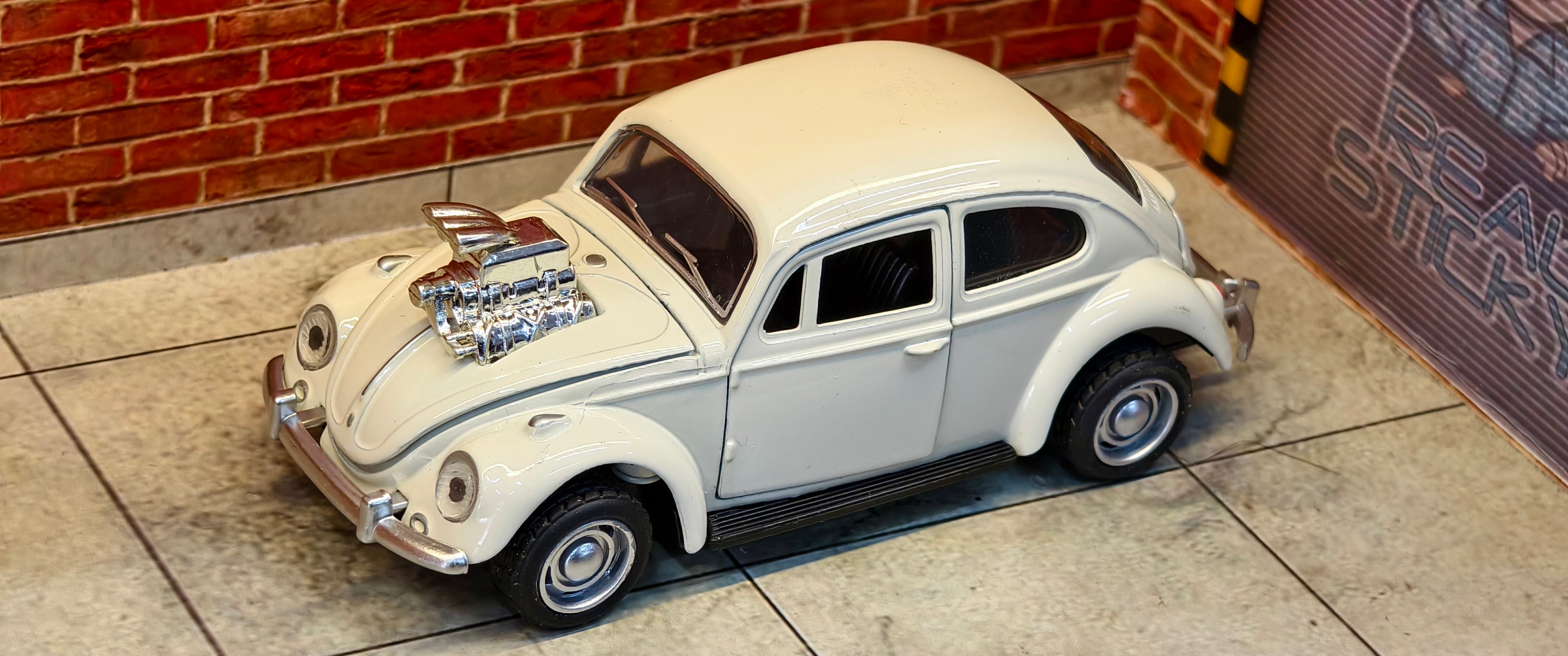 Volkswagen Beetle Super Charger Model 1:32 Scale