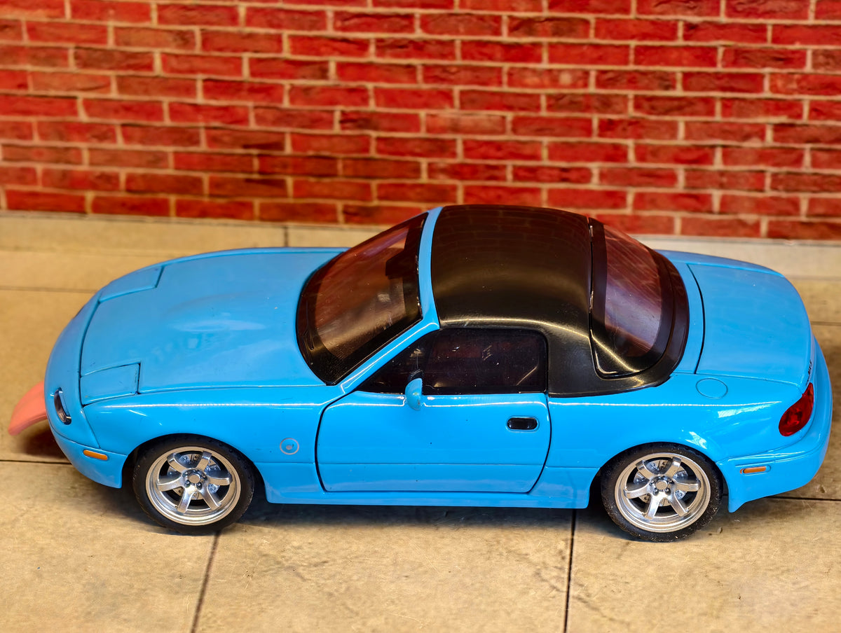 Mazda MX-5 Miata (NA) Roadster