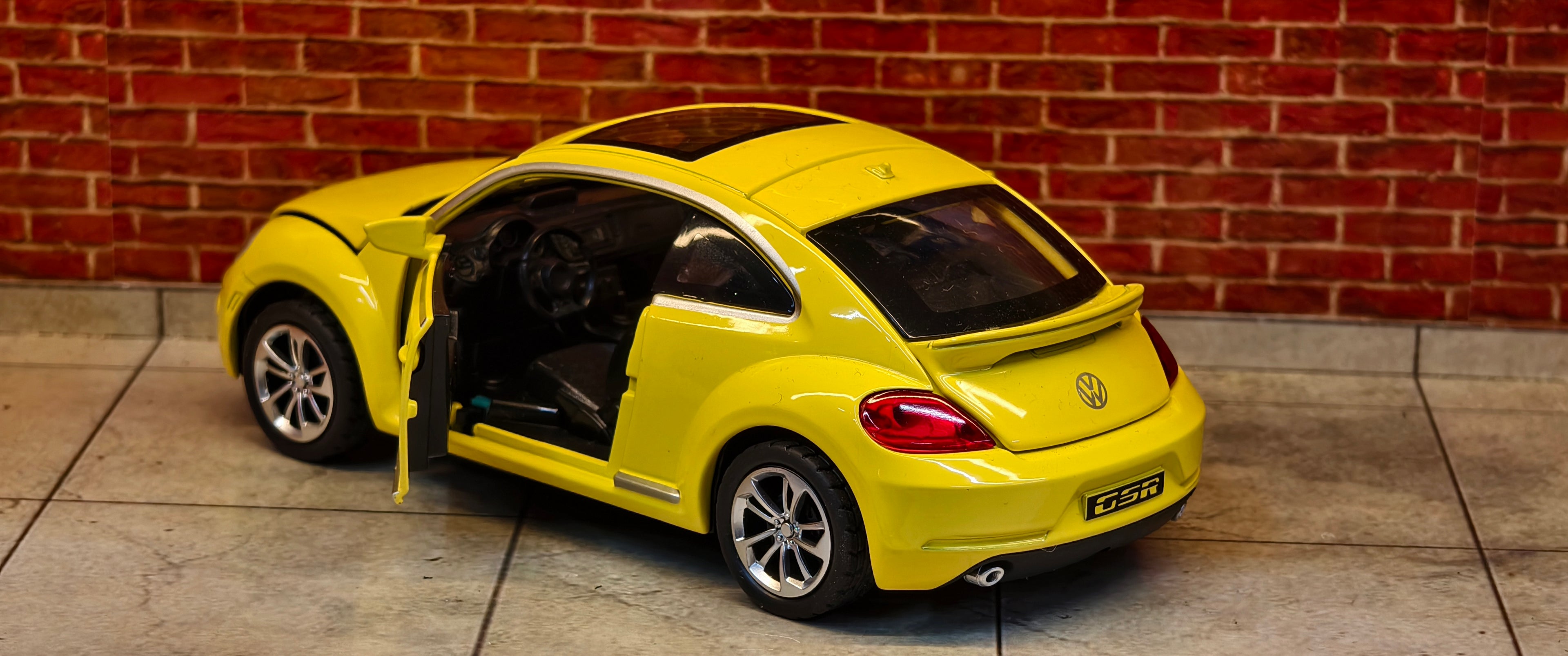 Volkswagen Beetle GSR 1:32 Scale