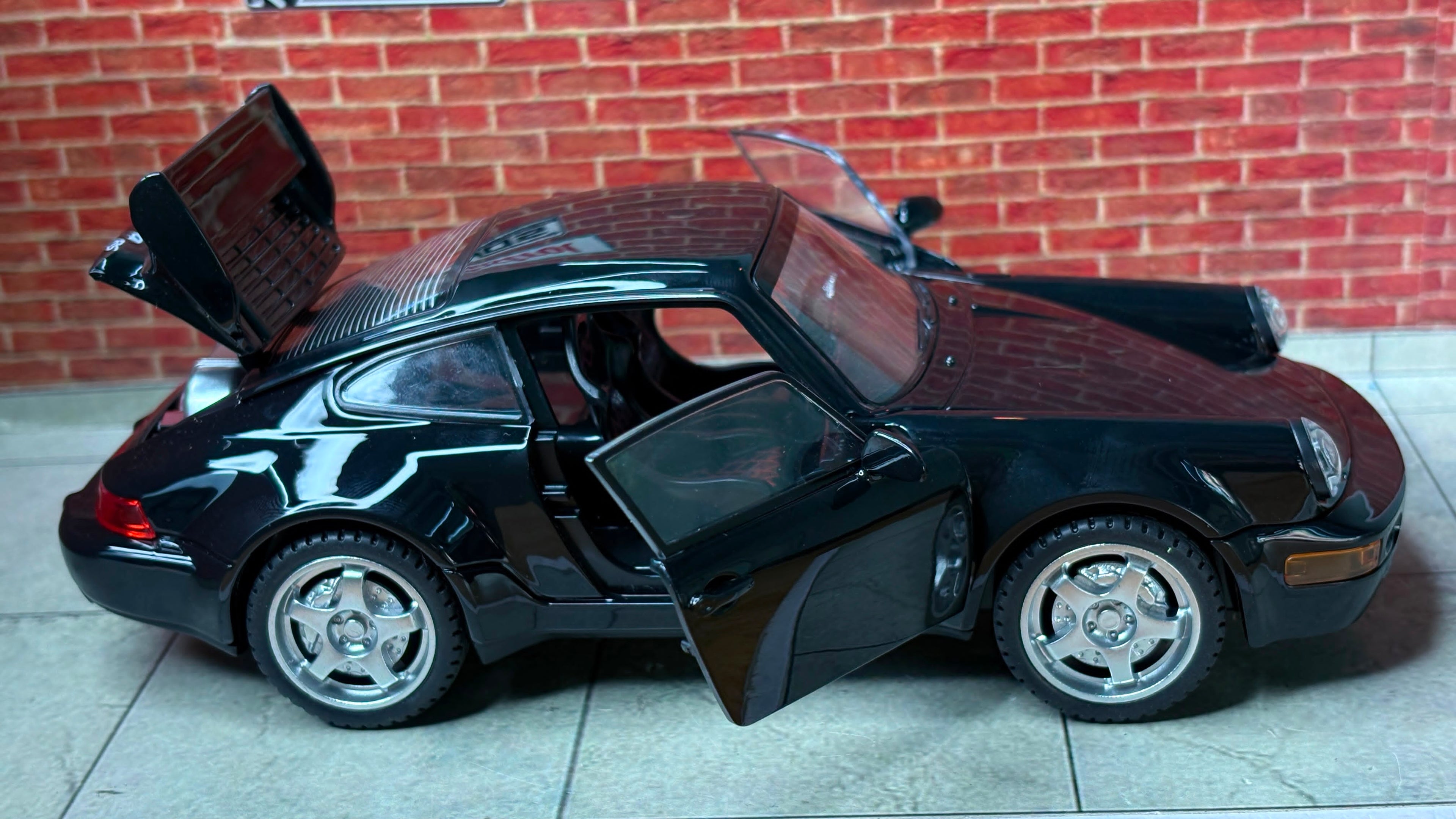 Porsche 911 (964) Turbo 1990 s 1:24 ABS Premium Detailing