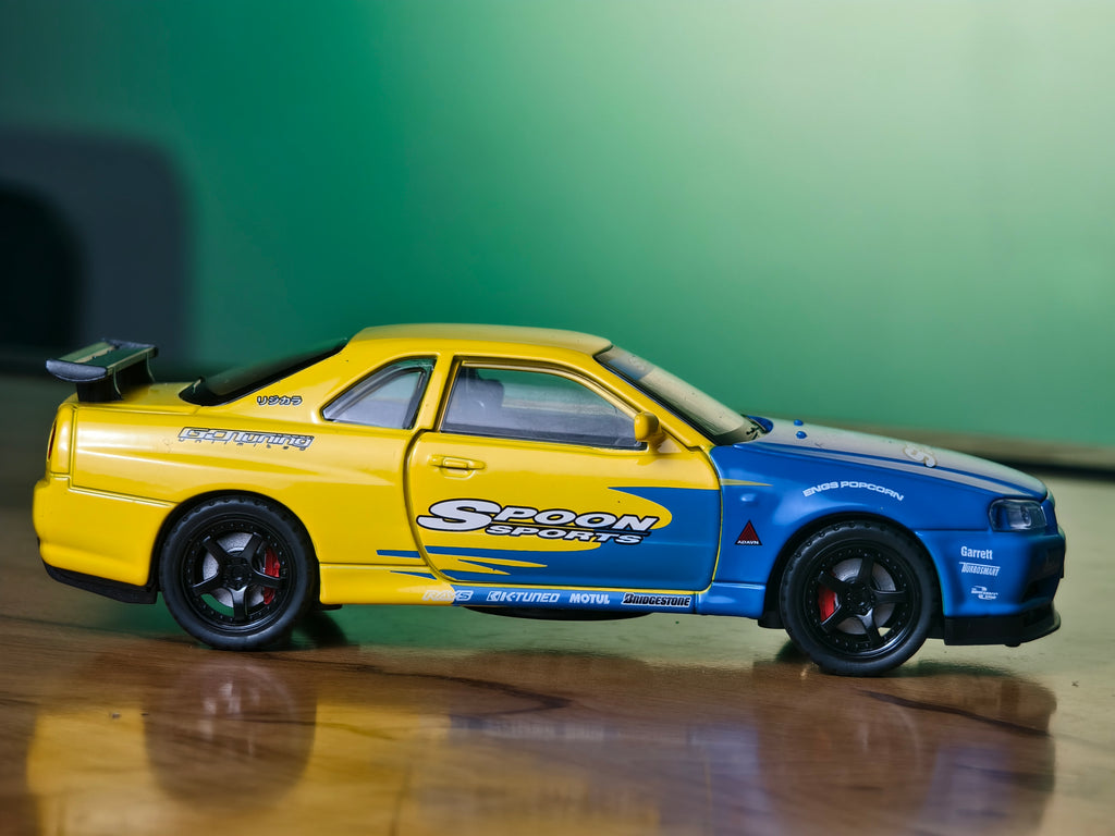 Nissan Skyline GTR R-34 Racing Livery Edition 1:32